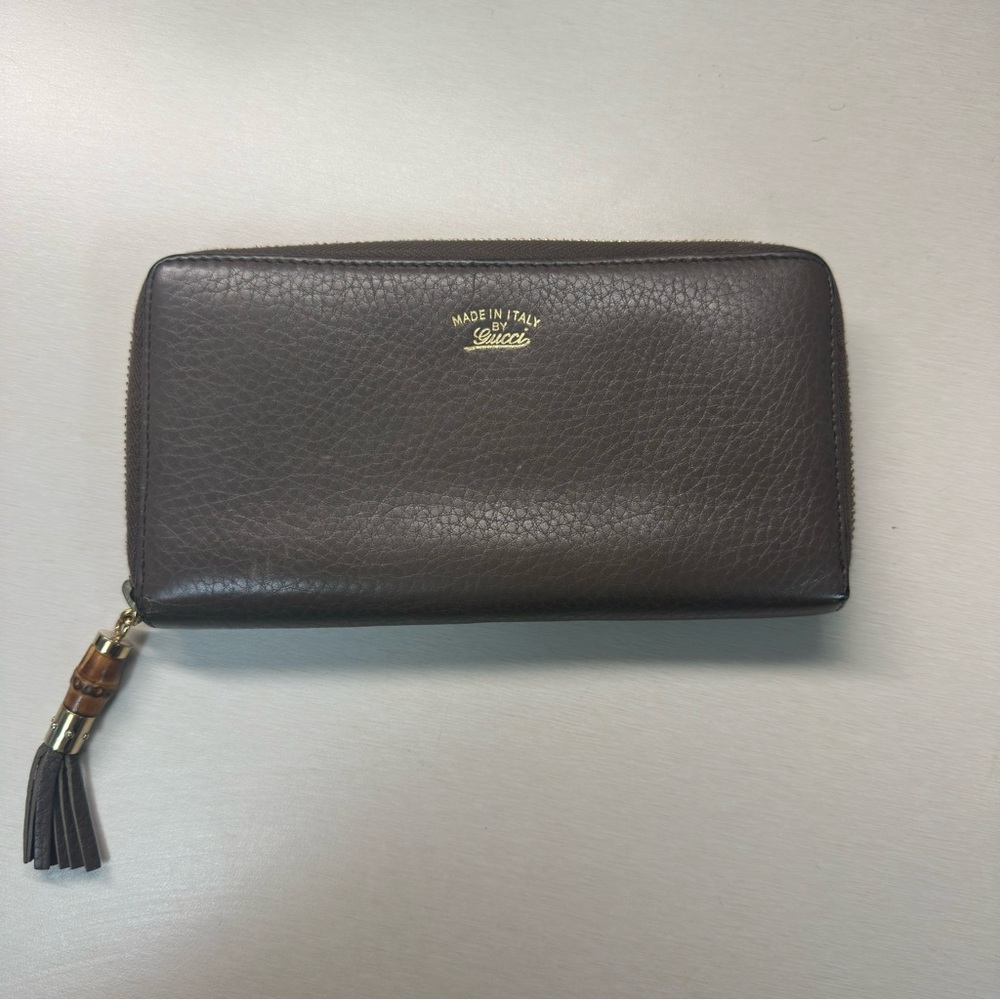 GUCCI Bamboo Tassel Swing Leather Zip Around Long Wallet Brown-Gray